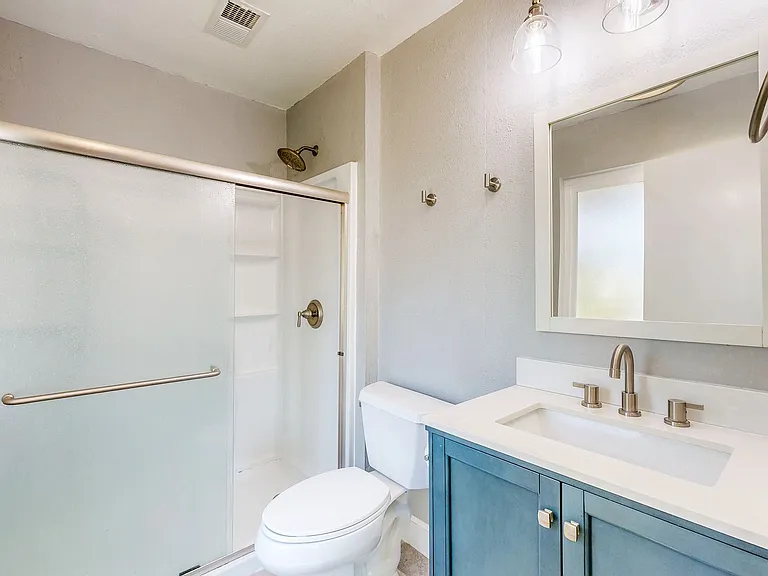 8690 Lords Manor Way — Photo 31