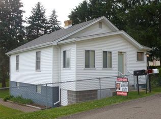 249 Frazier Ave, Bellaire, OH 43906