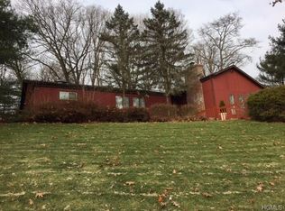 18 Woodfield Rd, Pomona, NY 10970