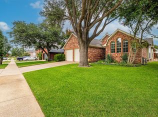 7700 Beaver Head Rd, Fort Worth, TX 76137