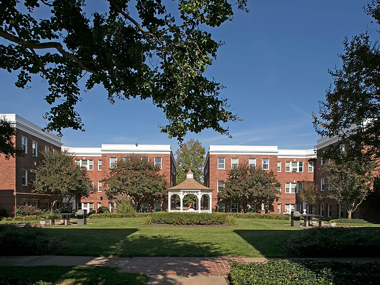 Monticello-Lee — Photo 12