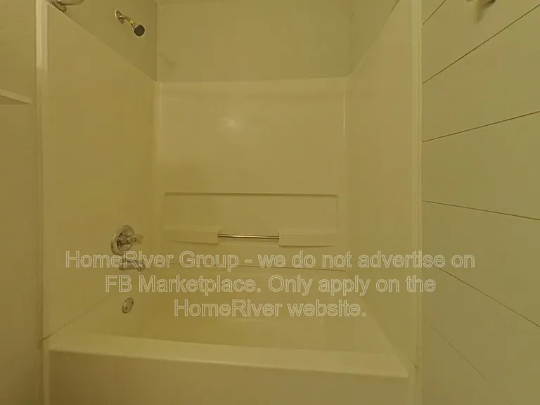 9871 Menard Cir — Photo 11