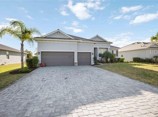 10016 Duquesne St, Port Charlotte, FL 33981