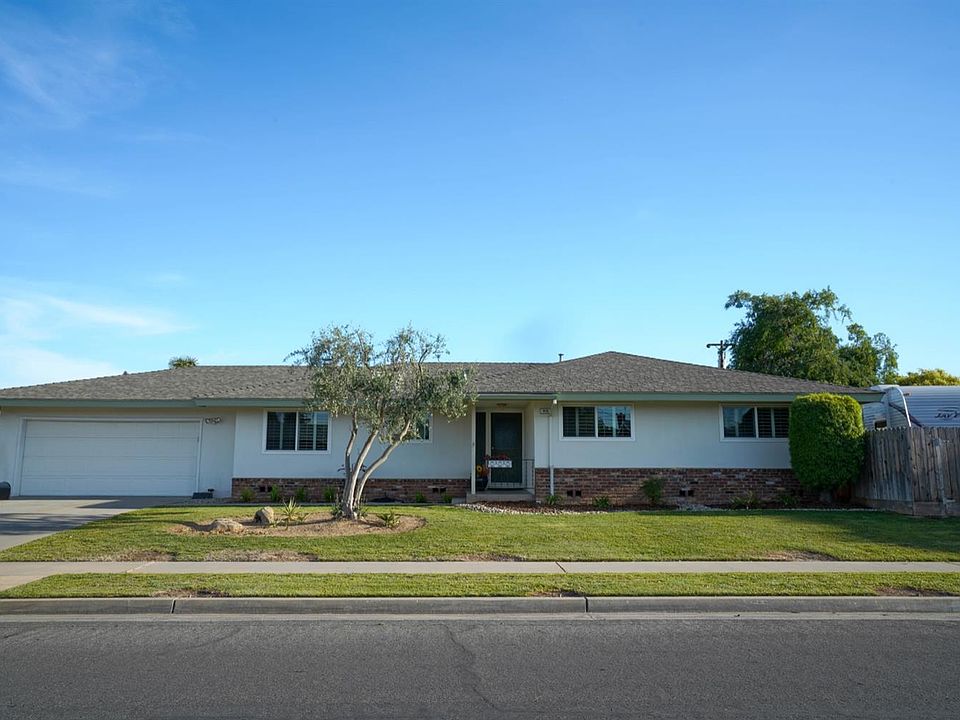 1st image of 415 W Mesa Ave