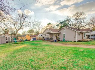 321 E James St, Baytown, TX 77520