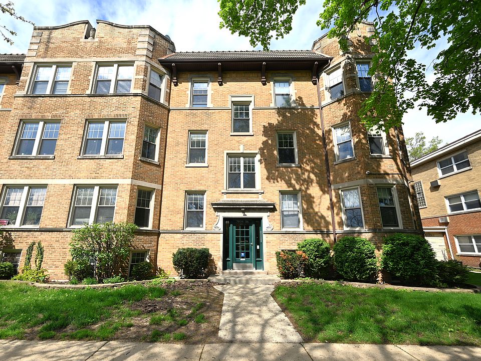 1st image of 7404 N Oakley Ave APT 3