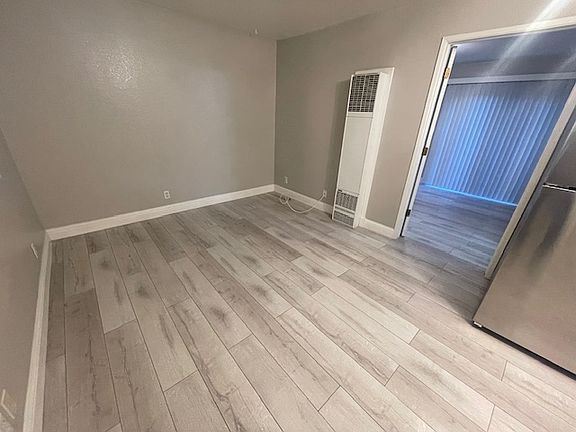 5th image of 417 11th St #411