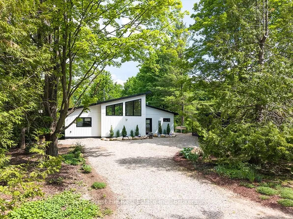 149 Sir Williams Ln, Grey Highlands, ON N0C 1E0