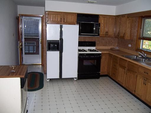 5th image of 8837 131st Pl