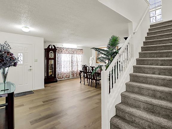 4th image of 14740 Drayton Dr