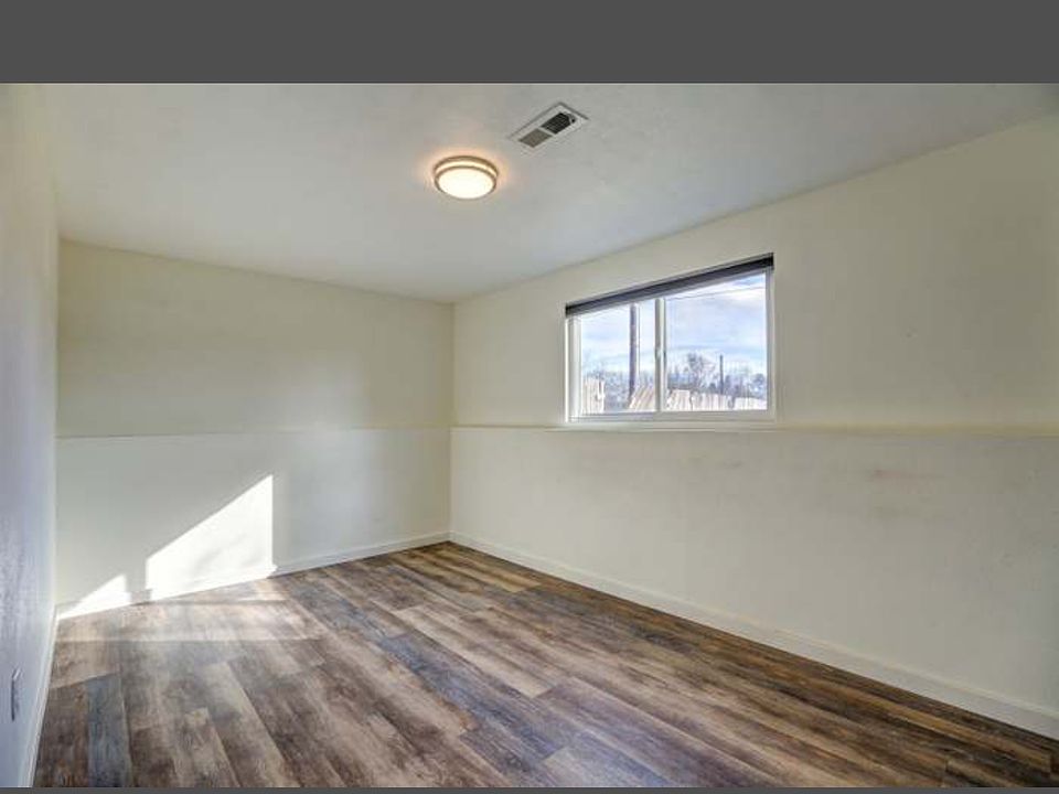 2nd image of 1113 S Century Rd