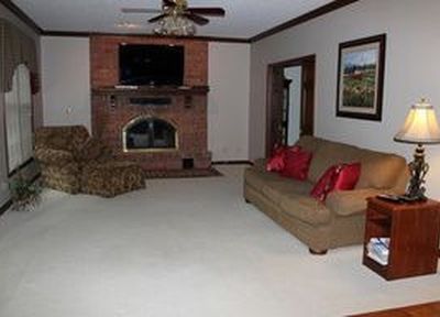 407 Edgewood Rd, Hurricane, WV, 25526