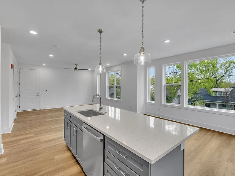 423C Veritas St — Photo 28