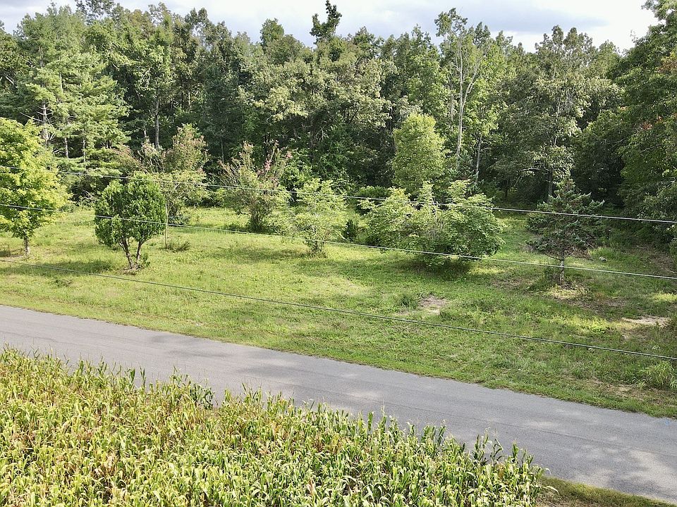 1st image of 7698 Hollow Springs Rd