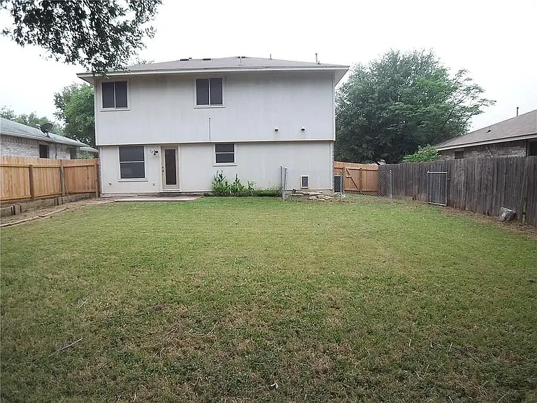 1876 Wallin Loop — Photo 25