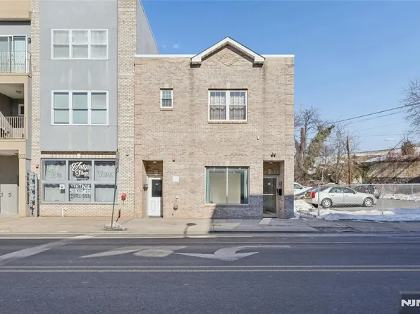 104-108 Harrison Ave, Harrison, NJ 07029