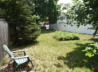166 State St, Newburyport, MA 01950