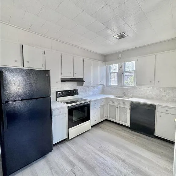 2518 W Tilghman St — Photo 9