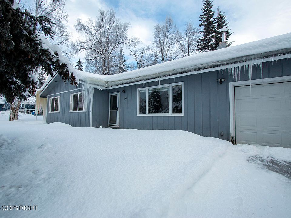 1st image of 10611 Sanford Cir