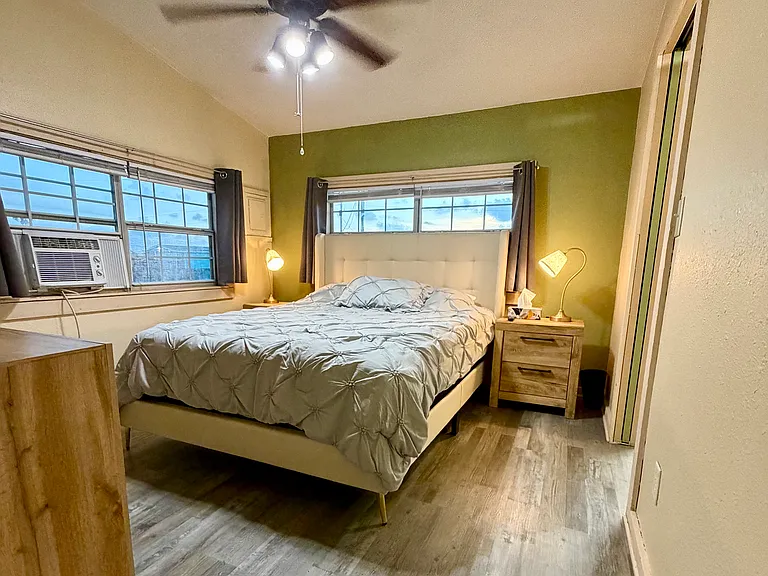 219 Flamingo St — Photo 24