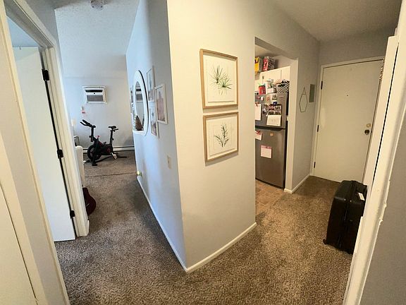 4th image of 519 Jefferson St APT 5
