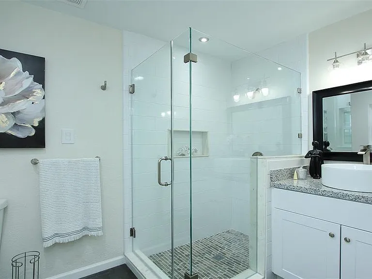 8741 Blankenship Dr — Photo 20
