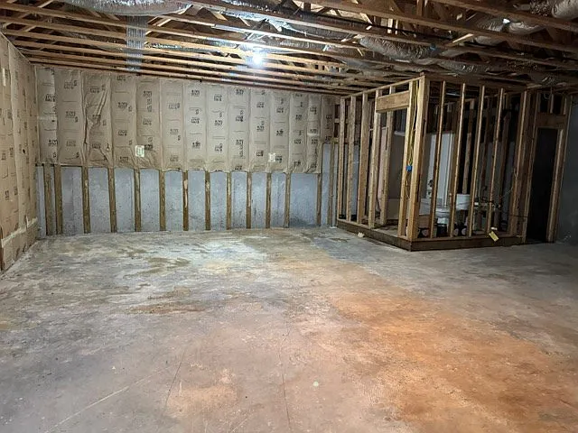 690 Oak Ridge Rd — Photo 22