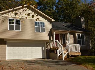12 Zephyr Rd, Palmyra, VA 22963