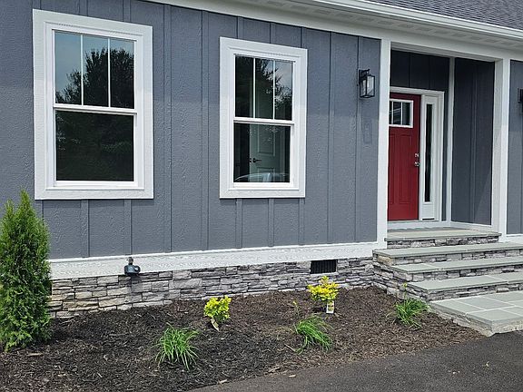 4th image of 63 Woodridge Ln