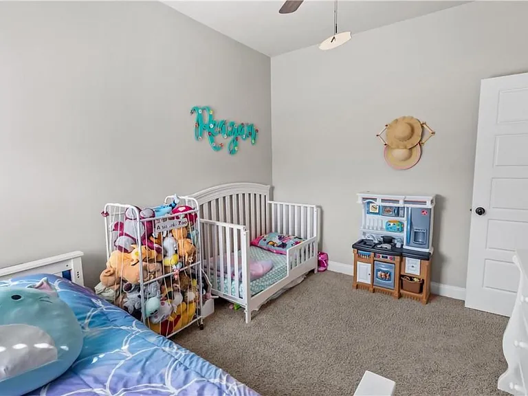 182 Gavin Way — Photo 47