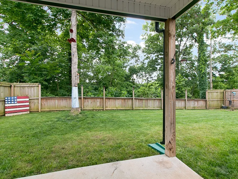 1166 Eagles Nest Ln — Photo 26