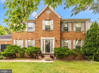 1305 Old Musket Ln, Fort Washington, MD 20744
