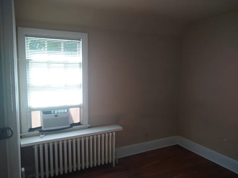 1834 N Quintana St — Photo 16