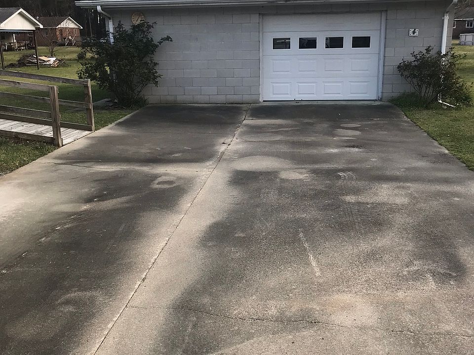 1st image of 707 Darden Dr