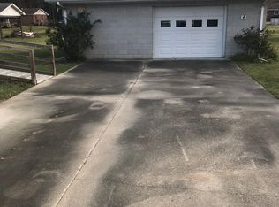 707 Darden Dr, Kinston, NC 28504
