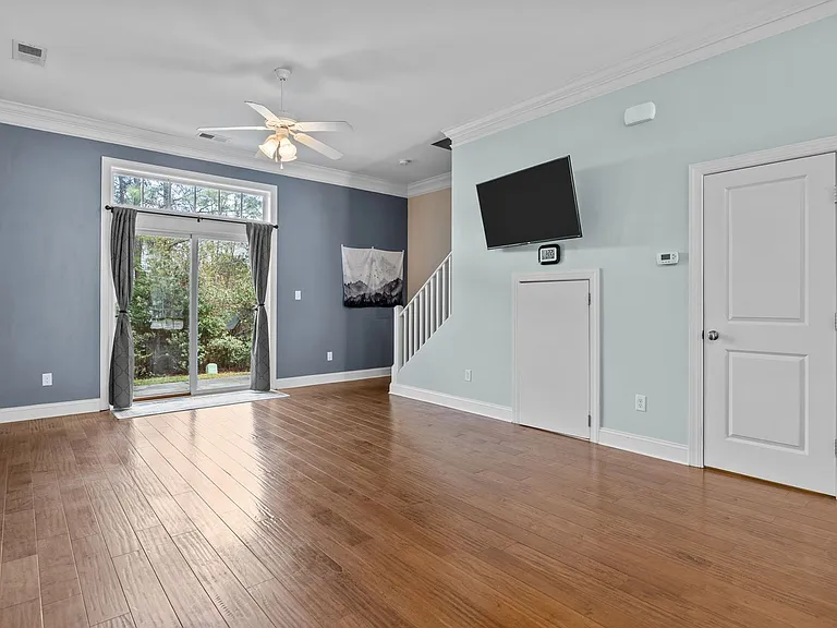 4916 Exton Park Loop — Photo 4