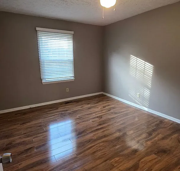 3023 Rouse Dr — Photo 9