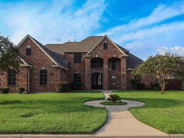 8390 Winnsboro Circle, Beaumont, TX 77713