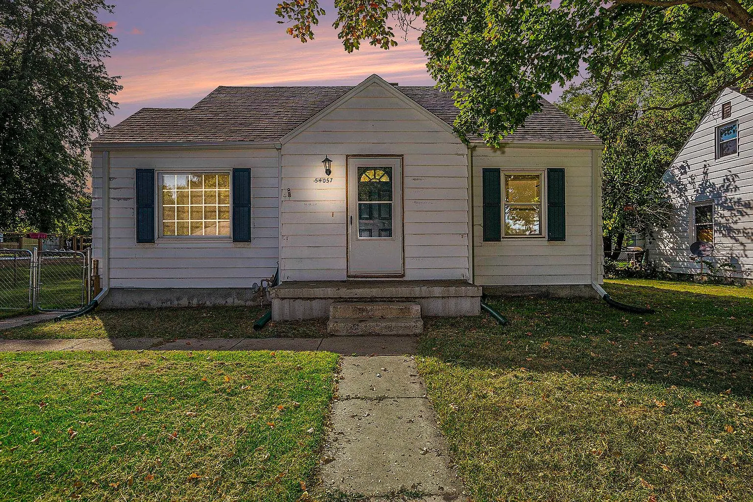 54057 Terrace Ln photo 1