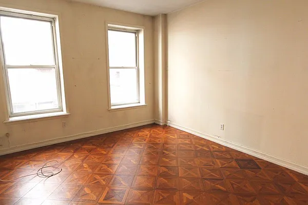 Rented by Metripol Corporation | media 16