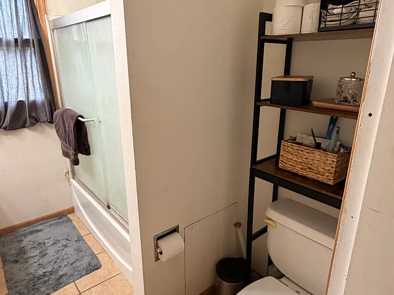 910 King St #910 — Photo 11