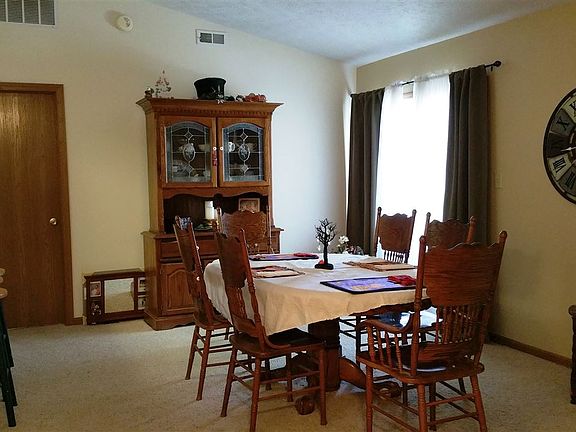 2nd image of 213 Kensal Ct
