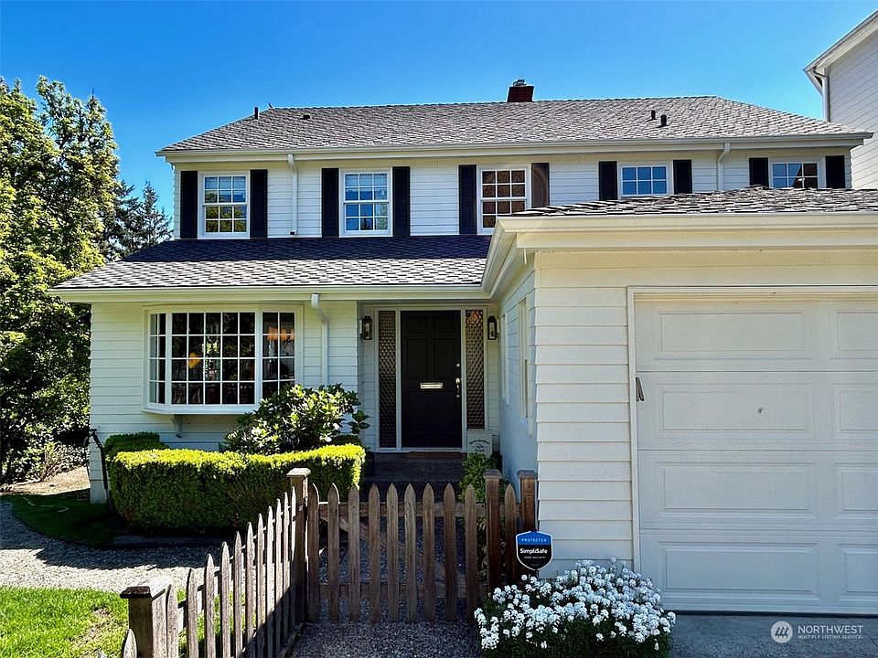 1st image of 4558 51st Avenue NE
