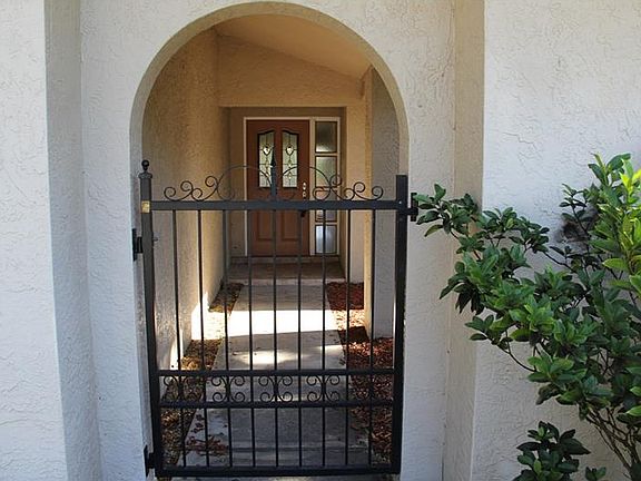 2nd image of 2092 Swan Ln Unit 1