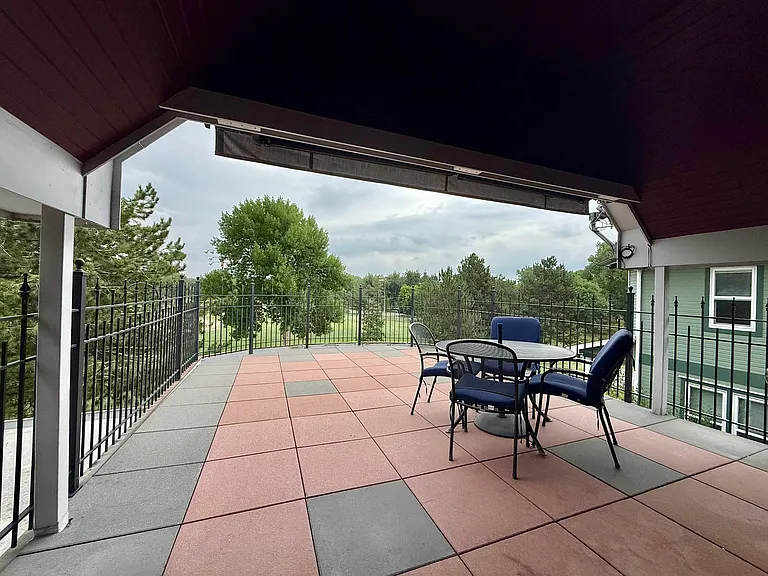 415 Mason Ct #2B — Photo 23
