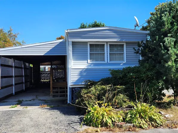 75 Minuteman Drive, Bohemia, NY 11716