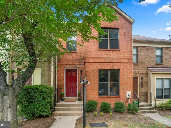 5151 King Charles Way, Bethesda, MD 20814