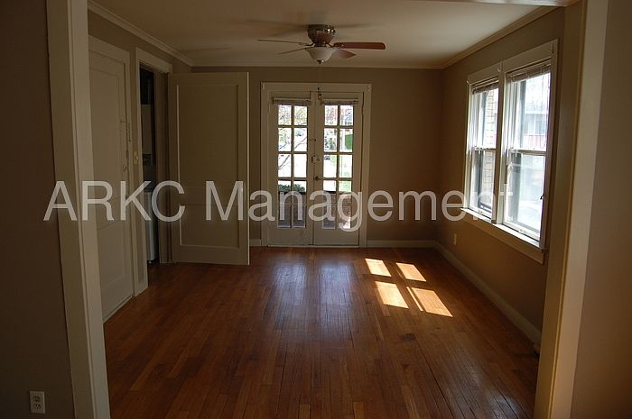1st image of 4404 Holly St