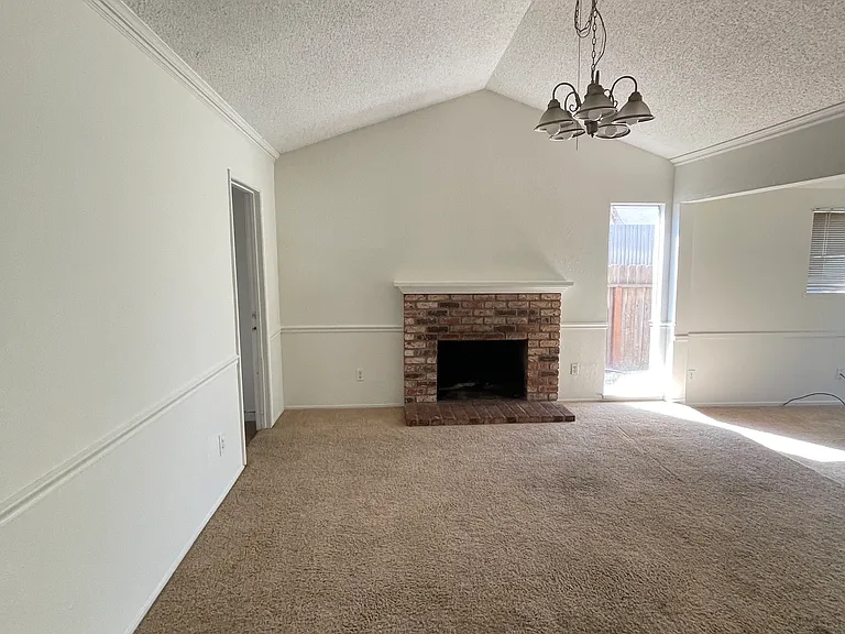 5649 Vista Oak Way — Photo 8