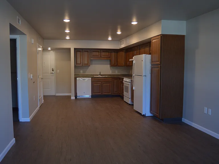 Parkview — Photo 5